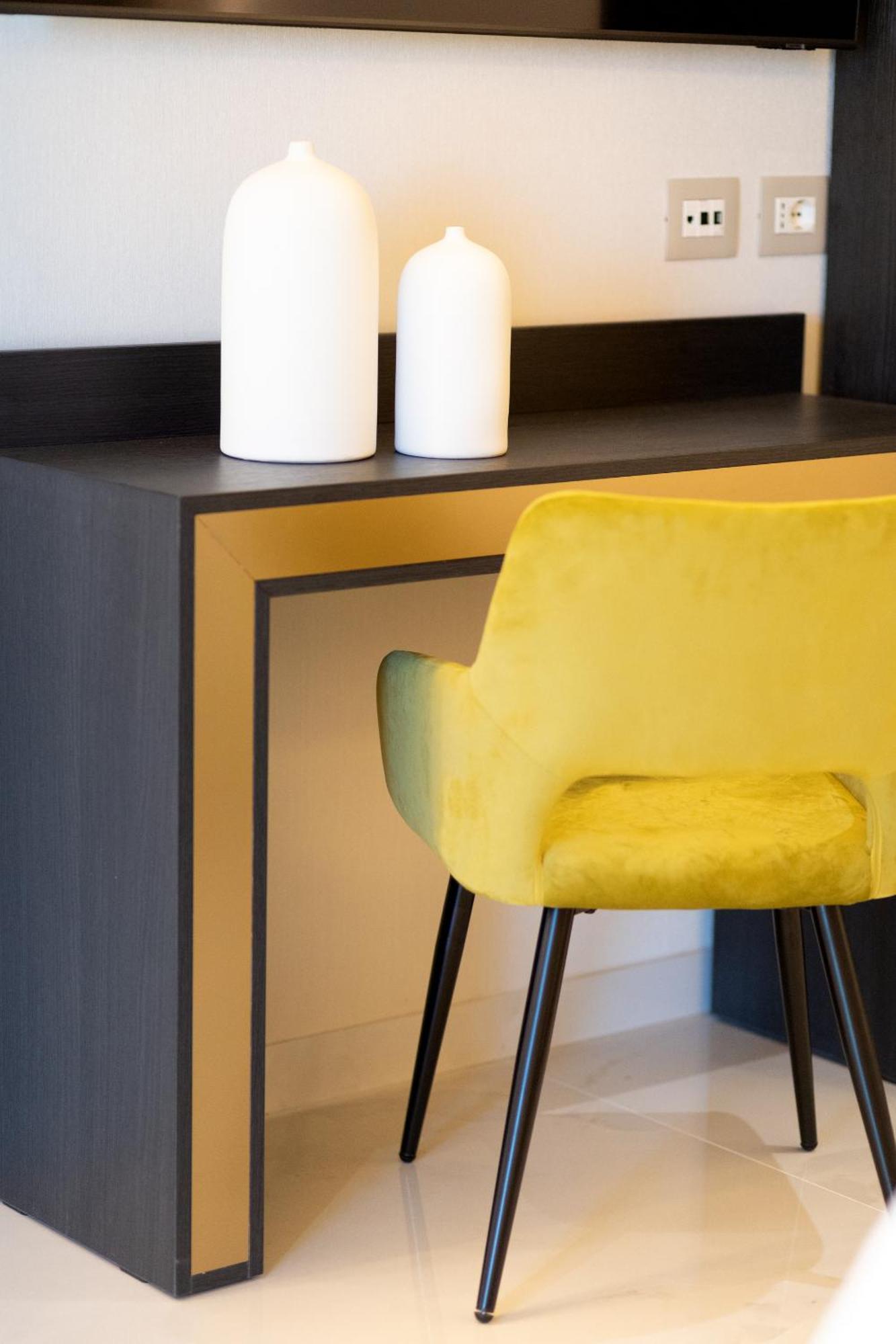 רימיני Hotel Mondial מראה חיצוני תמונה